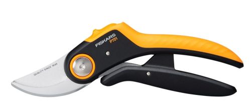 Nky zahradn Plus PowerLever dvouepelov P721