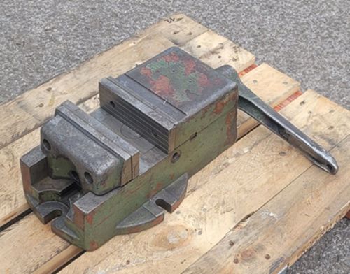 Strojrensk svrk 160mm M535